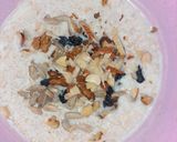 A picture of step 2 of Hearty Oat Bowl with Seeds and Fruits.
