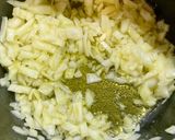 A picture of step 3 of Mom’s Shrimp Linguine Worthy of Michelin Stars!.