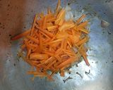 A picture of step 3 of Street Style Chicken Noodles.