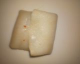A picture of step 5 of Suji crepes with vegetables stuffing.