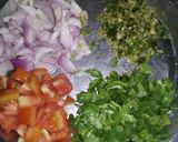 देशी परवल आलू की सब्जी (Desi parwal aloo ki sabzi recipe in Hindi) रेसिपी चरण 2 फोटो