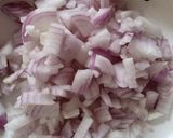 A picture of step 1 of Tuna Roll.