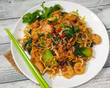 Foto langkah ke 5 dari resep Bakmie Goreng Sosis Tuna.