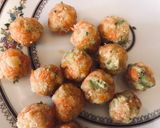 A picture of step 2 of Carrot truffles vegan.