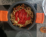 Foto del paso 4 de la receta: Tallarines con chorizo y champiñones
