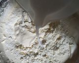 Foto langkah ke 3 dari resep Bolu Santan mini.