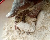 A picture of step 6 of Baked fishroll.