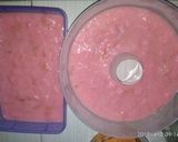Foto langkah ke 4 dari resep 8. Pinky Pudding Cake.