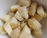 Foto del paso 2 de la receta: Ensalada de papa y salmón ahumado