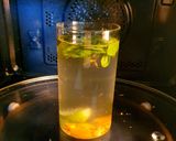 હર્બ્સ ડીટોક્સ વોટર(Herbs detox water recipe in Gujarati) રેસીપી સ્ટેપ2ફોટો