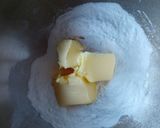 Foto del paso 1 de la receta: Tarta frutal con crema pastelera de leche condensada