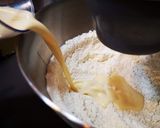 Foto del passaggio 2 della ricetta Piccole brioche col tuppo