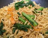 Foto langkah ke 6 dari resep Indomie KW (Homemade).