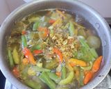 Foto langkah ke 6 dari resep Asem-Asem Daging dan Balungan Sapi.