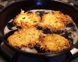 A picture of step 4 of Potato fritters latkes.