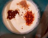 A picture of step 2 of Dahi phulki.