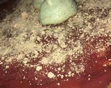 Foto del paso 16 de la receta: Tarta de queso con coulis de fresa decorado con besos de merengue
