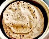 तवा रोटी (Tawa Roti recipe in hindi) रेसिपी चरण 3 फोटो