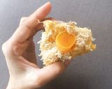 Hình bước làm 3 của món Bánh bông lan trứng muối