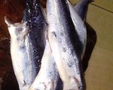 Hình bước làm 1 của món Cá chuồn chiên kho mít
