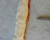 Foto del passaggio 3 della ricetta Le girelle di pizza