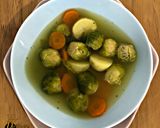 Kelbimbós tavaszi zöldségleves recept fázis 3 fotója