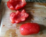 Foto del paso 4 de la receta: Tomates rellenos con pesto (Me embarcaré en tu perfumada intimidad)