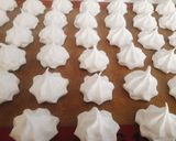 Foto del paso 4 de la receta: Merenguitos con dulce de leche (Merengue Francés🗼)