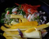 Foto del paso 1 de la receta: Espaguetis🍝 con vegetales🥦🥒🌰🥕🍯