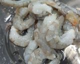 Foto langkah ke 1 dari resep Sop Selada Bola Udang Tahu.