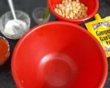 A picture of step 1 of Chana Tikka Masala.