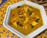 Une image de l'étape 16 de Curry de Julienne au lait de coco, épices et tomates.