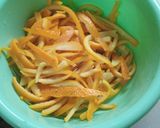 Foto del paso 1 de la receta: Dulce de cáscaras de naranjas