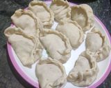 A picture of step 11 of Veg Momos.