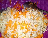 Foto langkah ke 3 dari resep Lumpia Dora (inDomie telOr oRak Arik)😁.