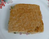 A picture of step 5 of Cheesy Egg Sandwich.