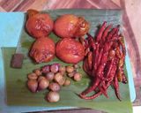 Foto langkah ke 2 dari resep Sambal ayam bakar (sambal tomat).
