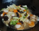 Foto langkah ke 5 dari resep Sapo Tahu Seafood.