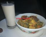 A picture of step 2 of Coconut potato porridge.