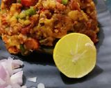 सब्जियों से हरा-भरा आलू का भरता (Aloo ka bharta recipe in hindi) रेसिपी चरण 2 फोटो