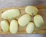 Foto del paso 1 de la receta: Como hacer las mejores papas asadas/doradas