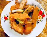 Hình bước làm 4 của món Thịt ba chỉ kho chả lụa