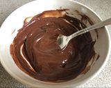 A picture of step 1 of Chocolate Pot with Cake Filling.