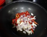 Foto langkah ke 3 dari resep Oseng cumi asin pete.