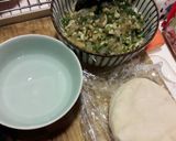 Foto langkah ke 3 dari resep Aka Gyoza (Chinese Dumplings / Wontons / Potstickers).