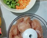 Foto langkah ke 1 dari resep Stik bakso goreng.