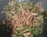 Foto langkah ke 7 dari resep Tumis pare udang asin.