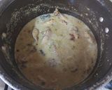 A picture of step 3 of White chicken creamy korma.