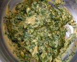 A picture of step 2 of Lila lehsan na bhajiya / Kumbhaniya bhajiya.