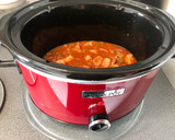 Foto del paso 4 de la receta: Magro de cerdo en tomate y achiote con guarnición de arroz, cilantro y salsa rocoto 🌶 en crockpot